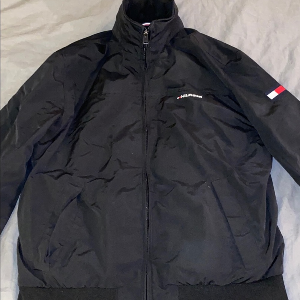 Men’s L Tommy Hilfiger black winter jacket